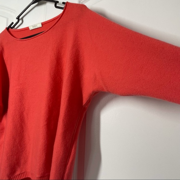 Neiman Marcus Neon Orange 100% Cashmere Long Sleeves High Low Sweater - Picture 9 of 12